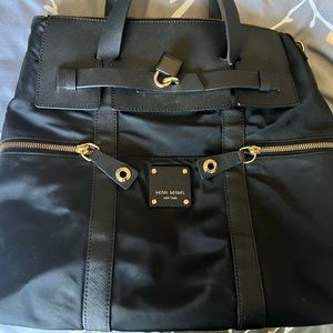 Henri Bendel Large Jetsetter Convertible Bag/ Backpack